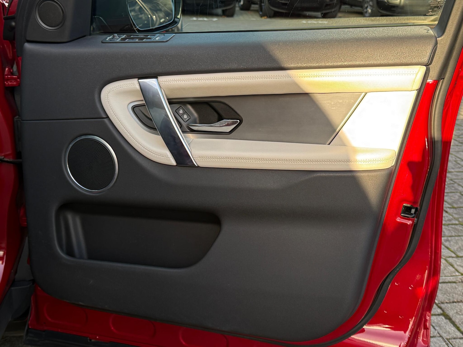 Used Land Rover Discovery Sport 2022 for sale - 76634262: Photo 45