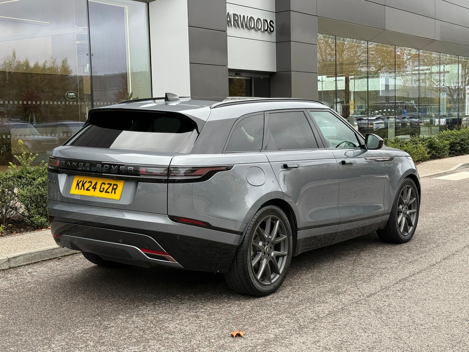 Used Land Rover Range Rover Velar 2024 for sale - 76472608: Photo 11