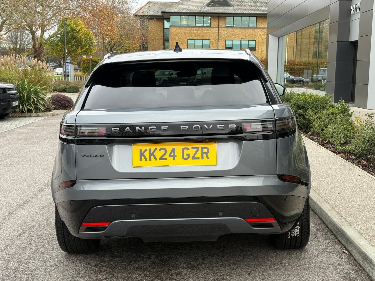 Used Land Rover Range Rover Velar 2024 for sale - 76472608: Photo 14