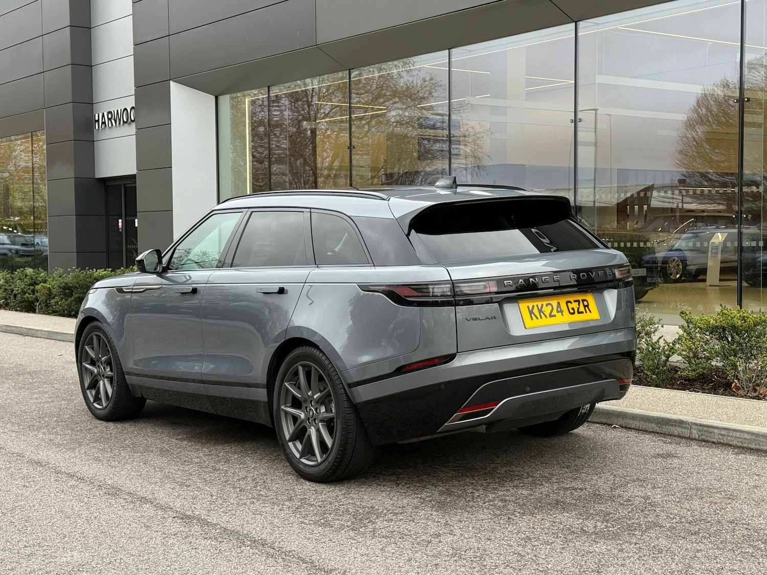 Used Land Rover Range Rover Velar 2024 for sale - 76472608: Photo 16