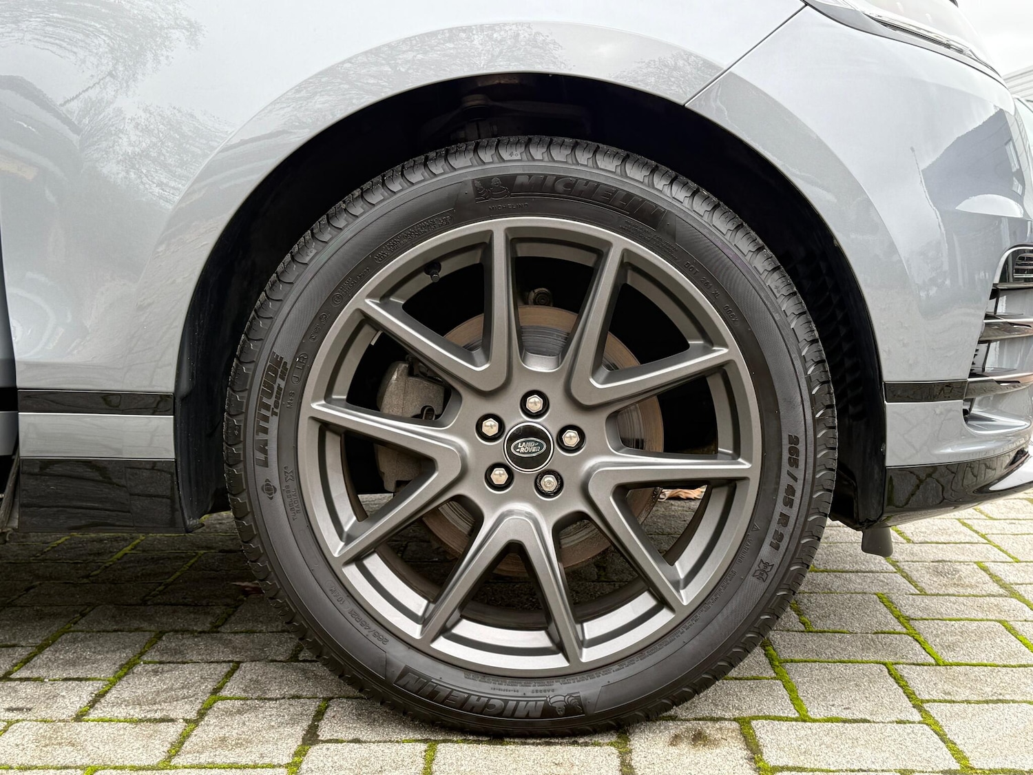 Used Land Rover Range Rover Velar 2024 for sale - 76472608: Photo 19