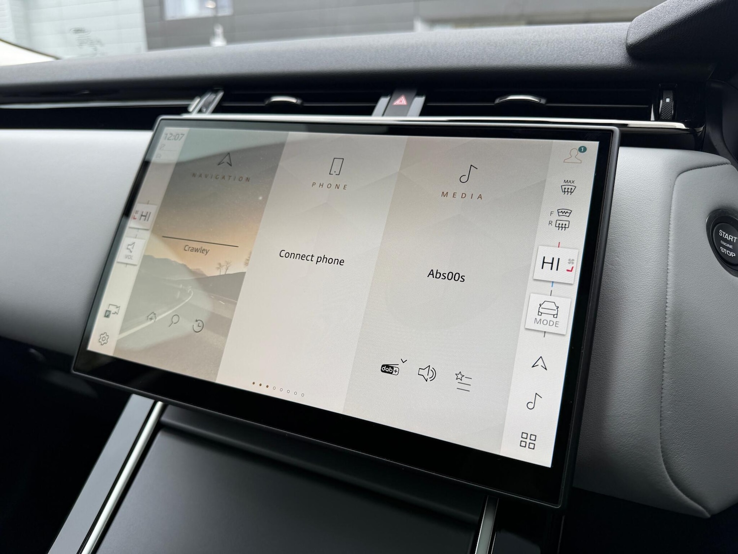 Used Land Rover Range Rover Velar 2024 for sale - 76472608: Photo 54