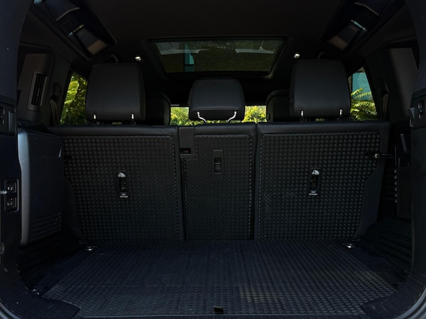 Used Land Rover Defender 2022 for sale - 76307866: Photo 34