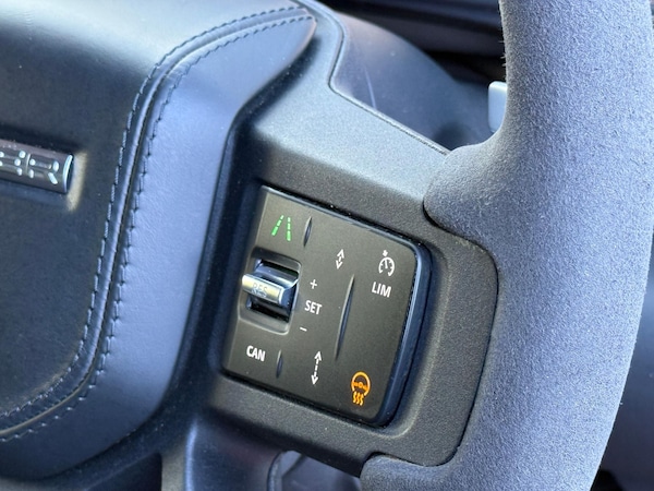 Used Land Rover Defender 2022 for sale - 76307866: Photo 51