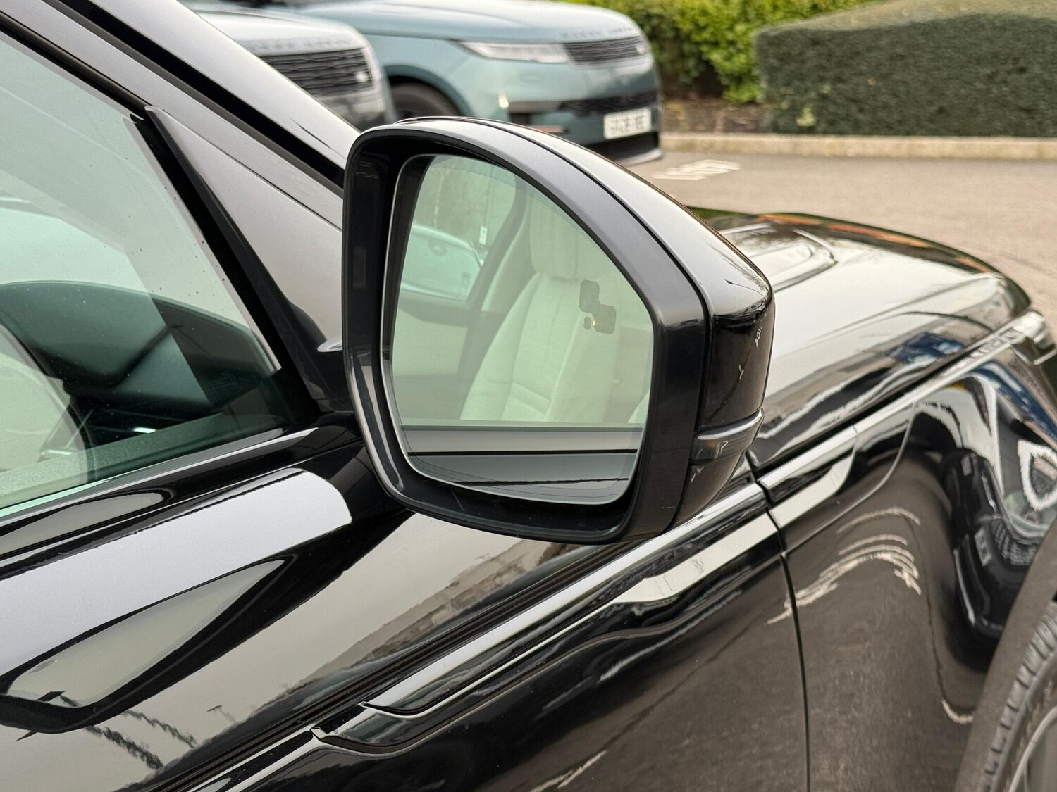 Used Land Rover Range Rover Velar 2022 for sale - 77585997: Photo 10