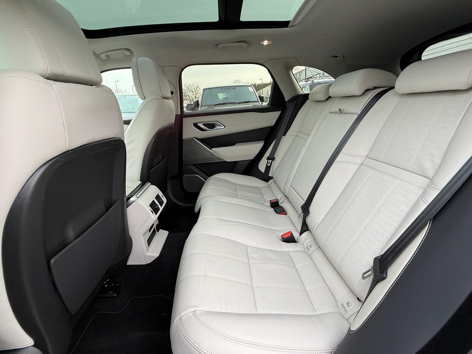 Used Land Rover Range Rover Velar 2022 for sale - 77585997: Photo 30