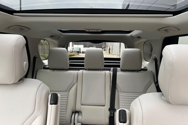Used Land Rover Discovery 2025 for sale - 76188751: Photo 29
