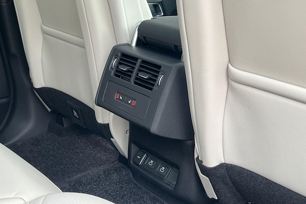 Used Land Rover Discovery 2025 for sale - 76188751: Photo 45