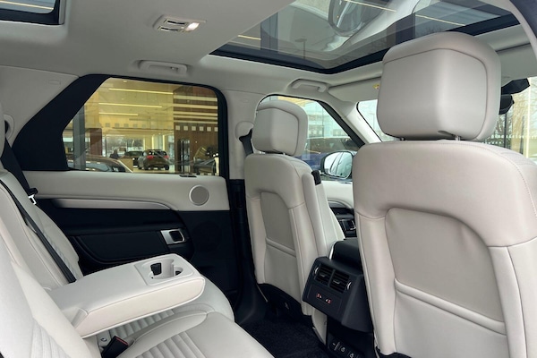 Used Land Rover Discovery 2025 for sale - 76188751: Photo 46