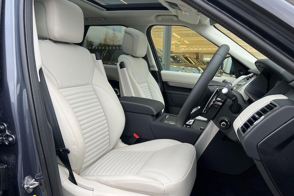 Used Land Rover Discovery 2025 for sale - 76188751: Photo 49