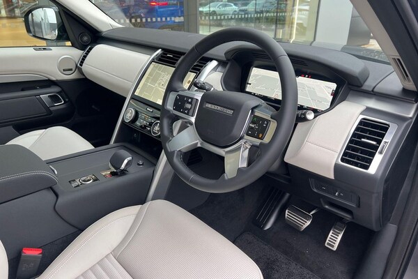 Used Land Rover Discovery 2025 for sale - 76188751: Photo 50