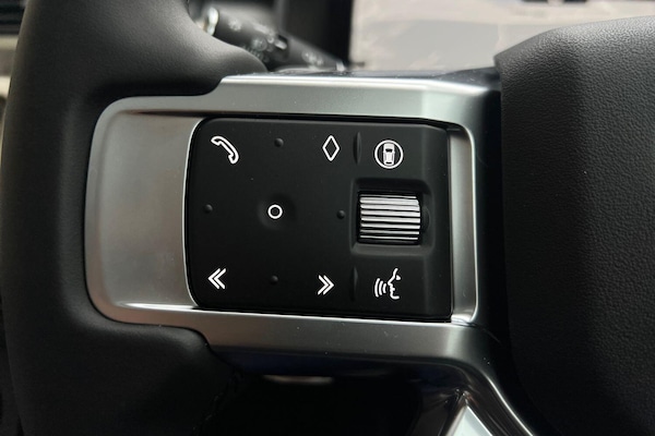 Used Land Rover Discovery 2025 for sale - 76188751: Photo 53