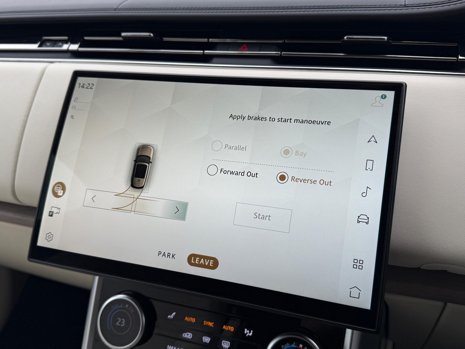 Used Land Rover Range Rover 2022 for sale - 76228109: Photo 12