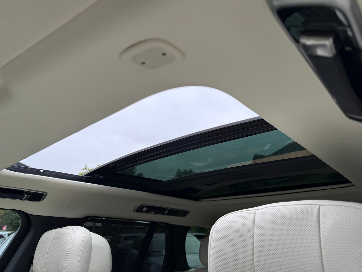 Used Land Rover Range Rover 2022 for sale - 76228109: Photo 5