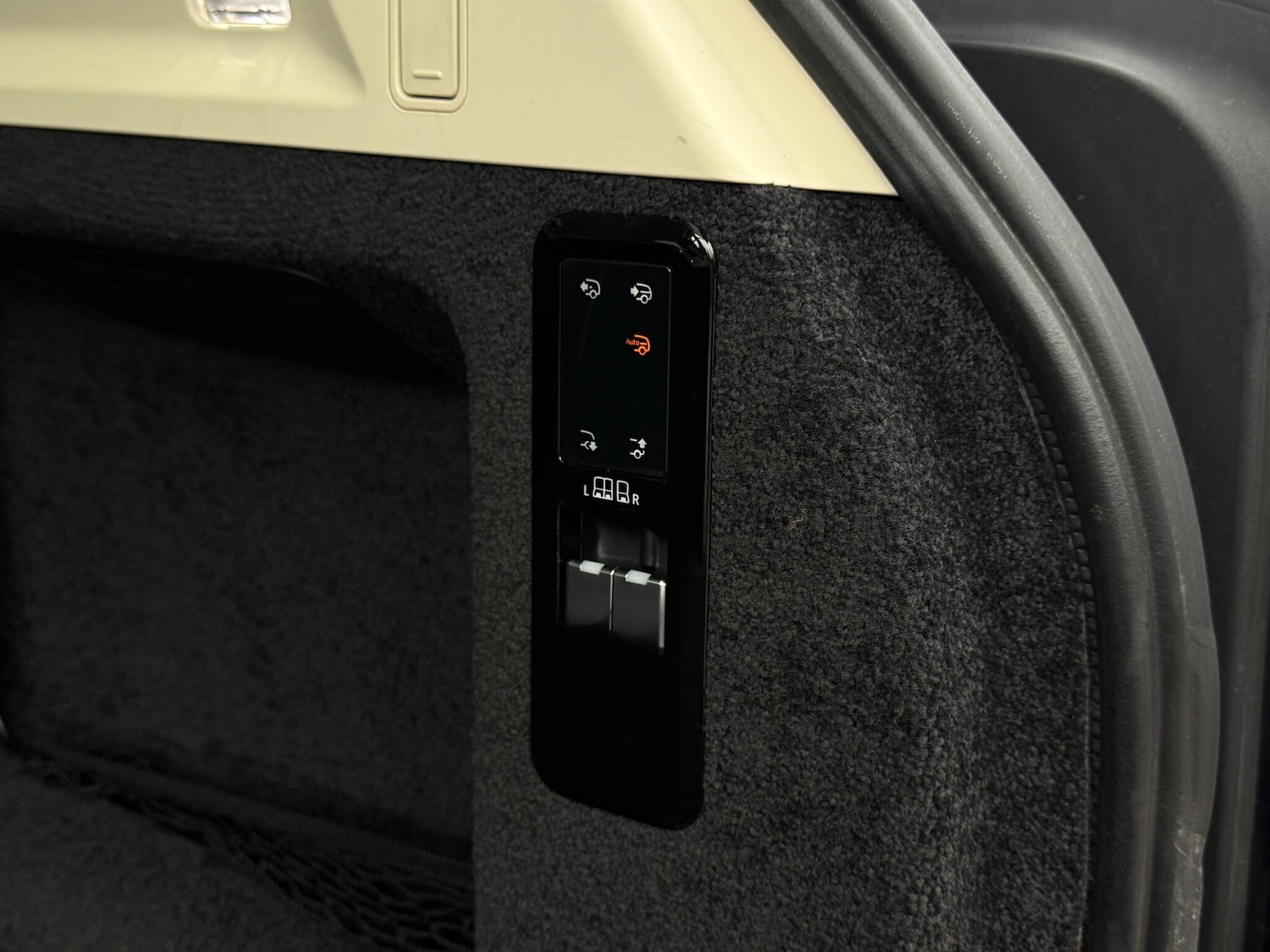 Used Land Rover Range Rover 2022 for sale - 76228109: Photo 50