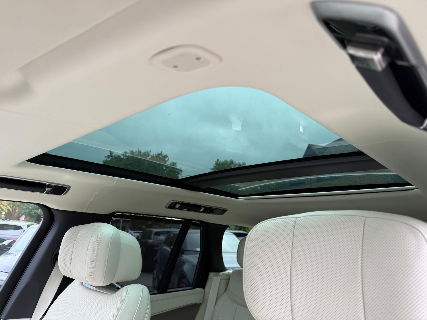 Used Land Rover Range Rover 2022 for sale - 76228109: Photo 6