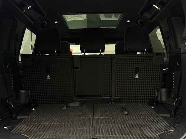 Used Land Rover Defender 110 2025 for sale - 76226174: Photo 35