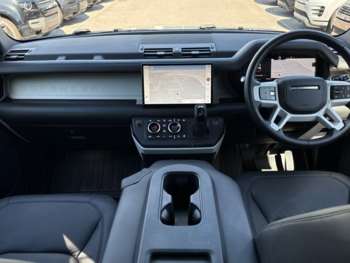 Used Land Rover Defender 90 2024 for sale - 75140203: Photo