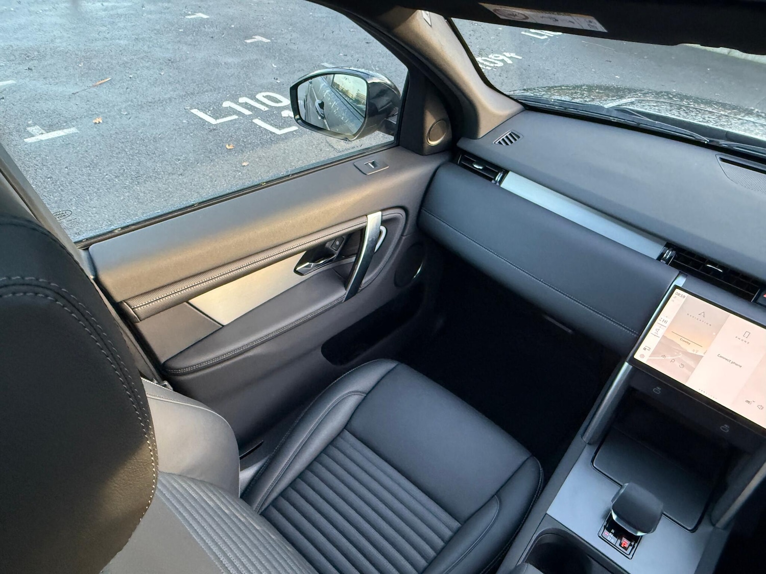 Used Land Rover Discovery Sport 2025 for sale - 76952757: Photo 18