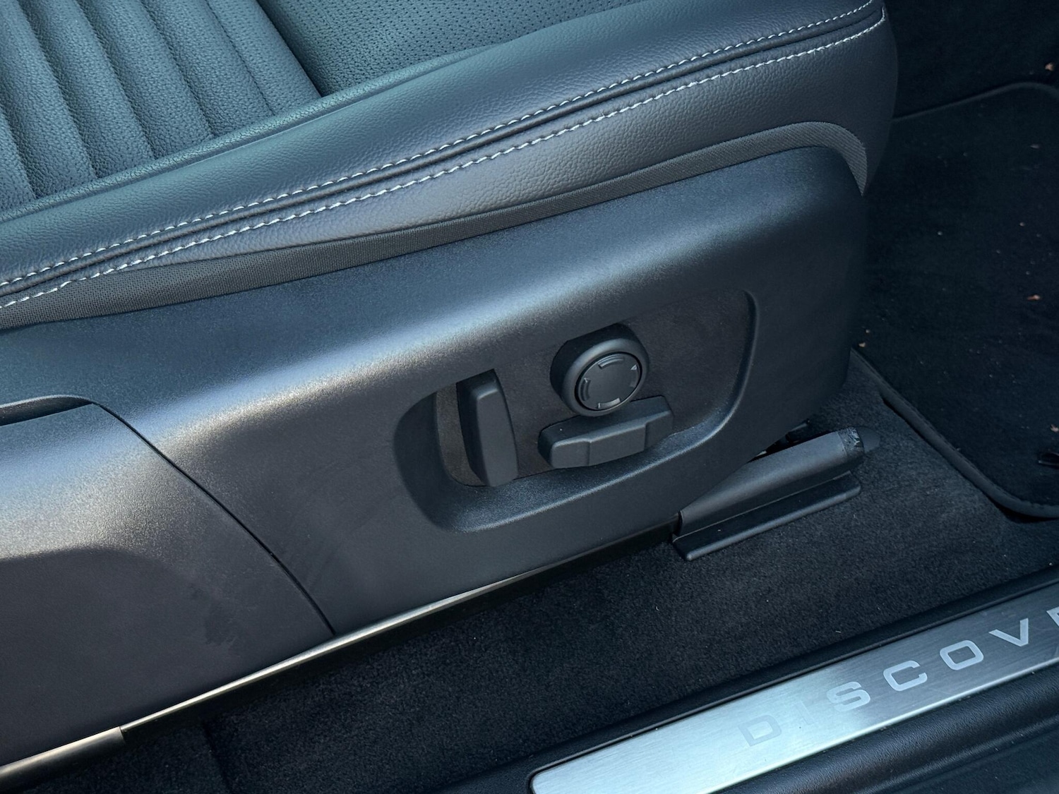 Used Land Rover Discovery Sport 2025 for sale - 76952757: Photo 33