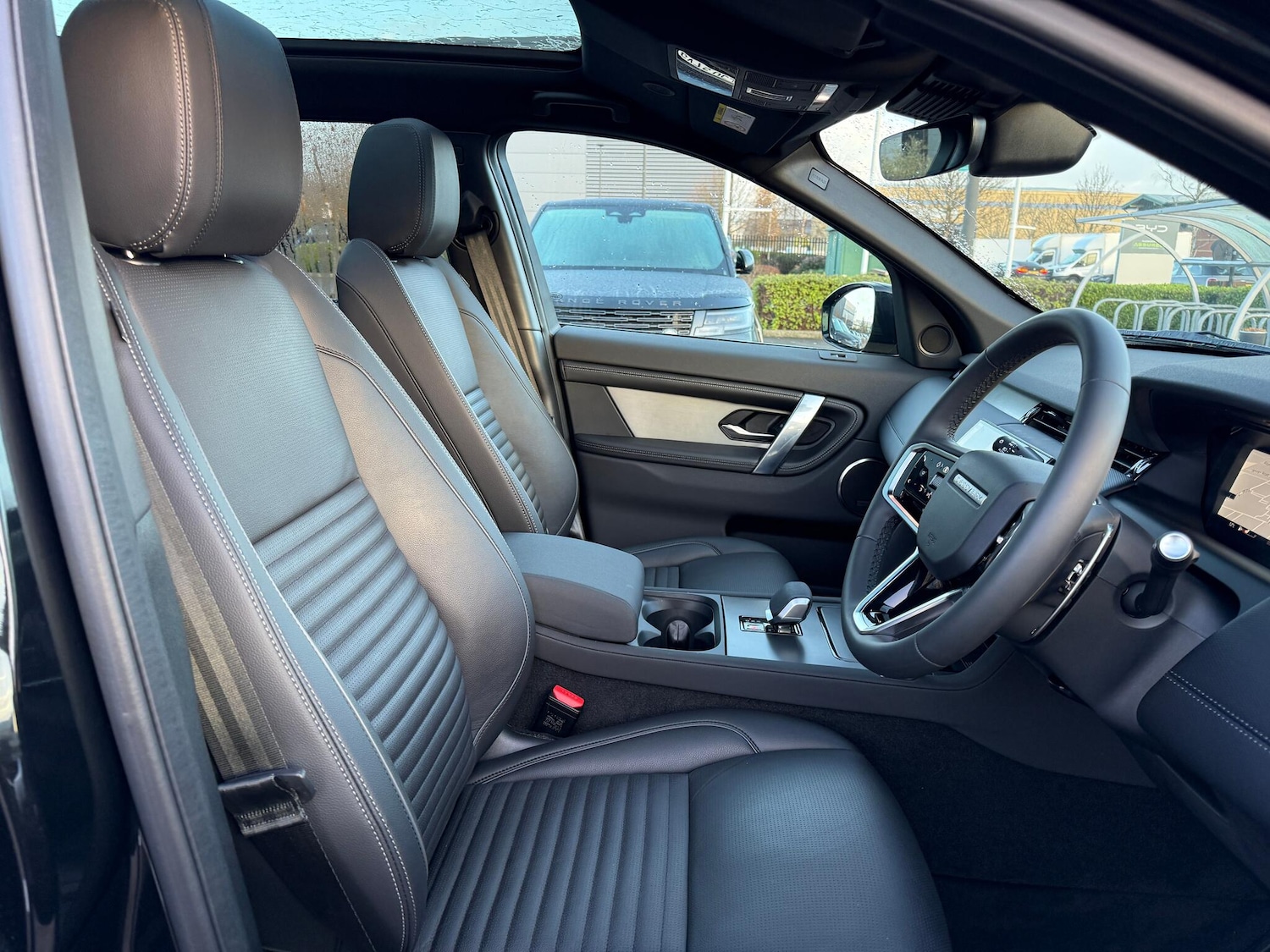 Used Land Rover Discovery Sport 2025 for sale - 76952757: Photo 34