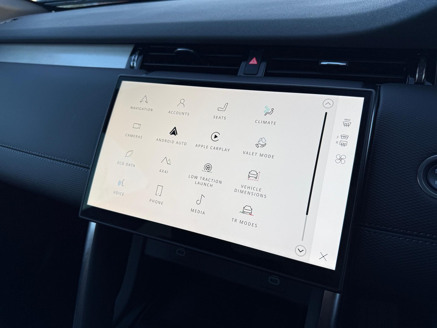 Used Land Rover Discovery Sport 2025 for sale - 76952757: Photo 47