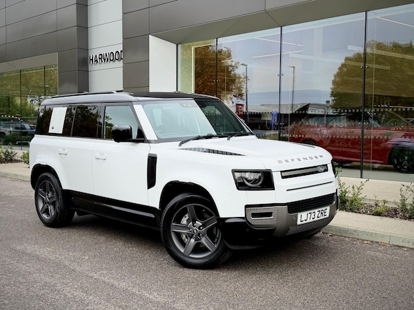 Used Land Rover Defender 110 2023 for sale - 76295870: Photo 1