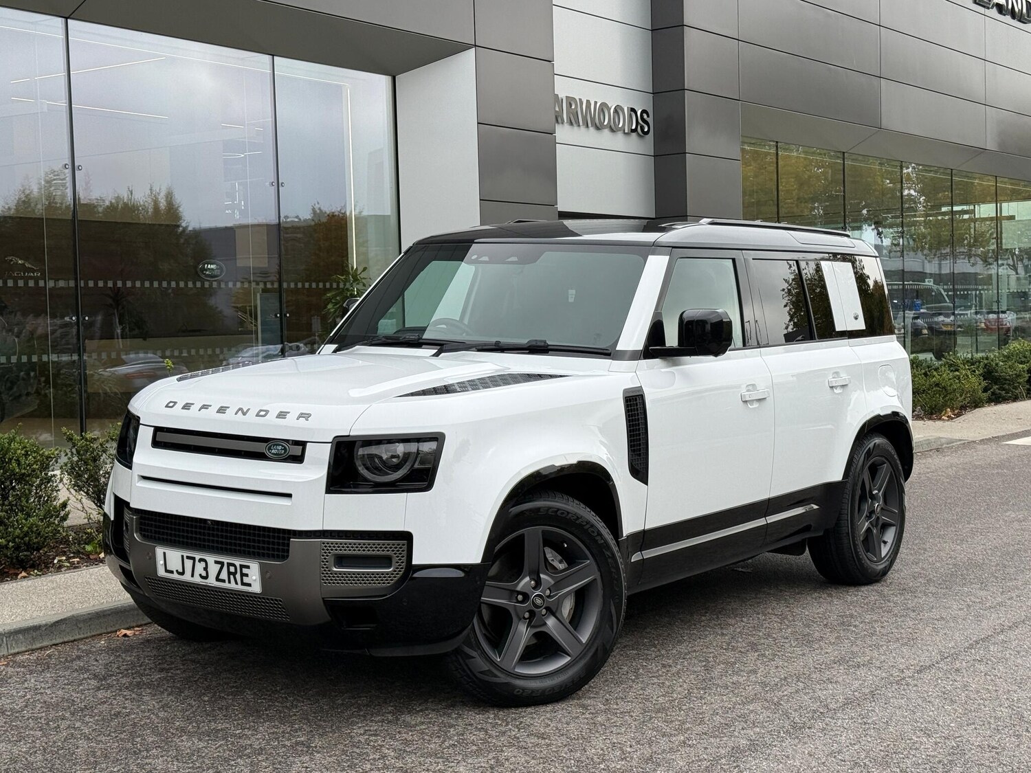 Used Land Rover Defender 110 2023 for sale - 76295870: Photo 25