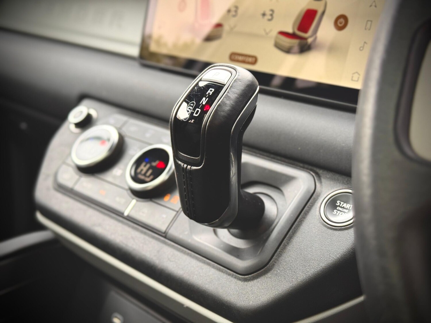 Used Land Rover Defender 110 2023 for sale - 76295870: Photo 27