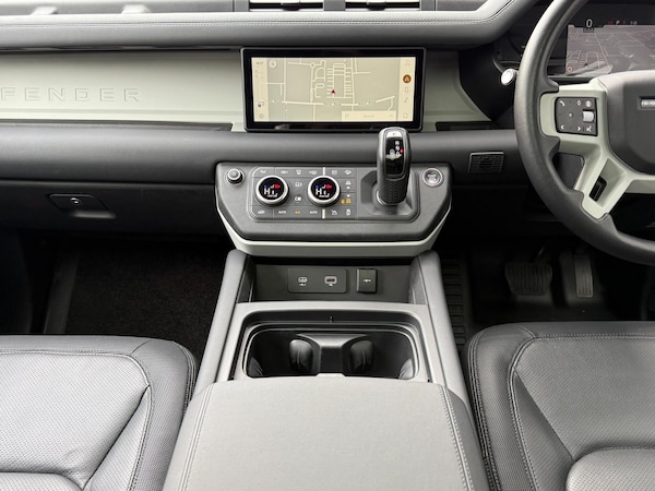 Used Land Rover Defender 110 2023 for sale - 76295870: Photo 28