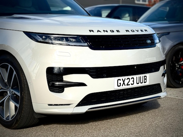 Used Land Rover Range Rover Sport 2023 for sale - 76189866: Photo 12
