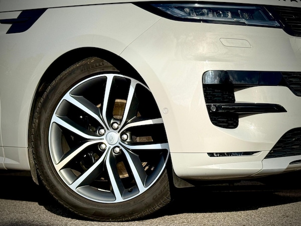 Used Land Rover Range Rover Sport 2023 for sale - 76189866: Photo 13