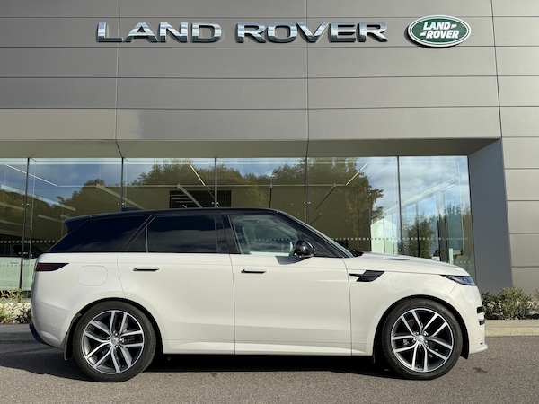 Used Land Rover Range Rover Sport 2023 for sale - 76189866: Photo 2