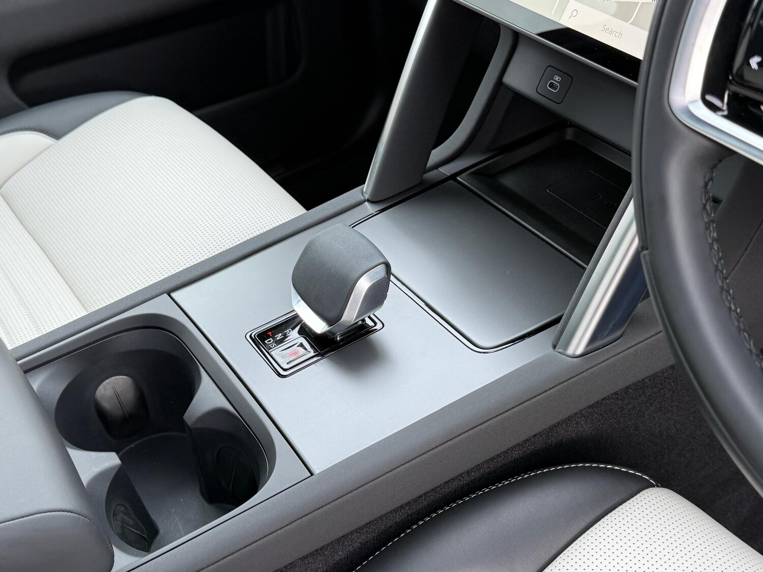 Used Land Rover Discovery Sport 2024 for sale - 77523856: Photo 19