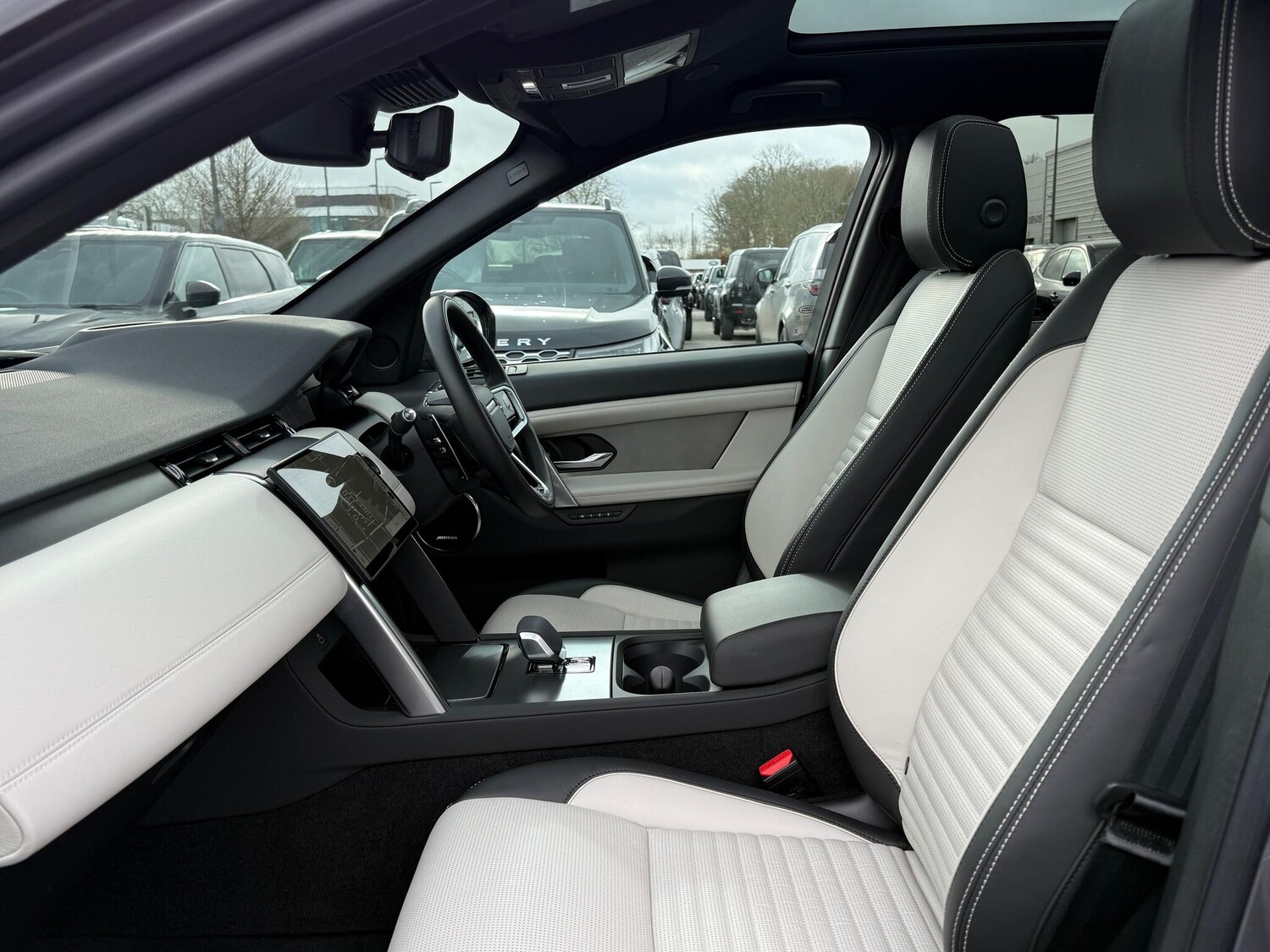 Used Land Rover Discovery Sport 2024 for sale - 77523856: Photo 36