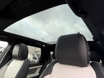 Used Land Rover Discovery Sport 2024 for sale - 77523856: Photo