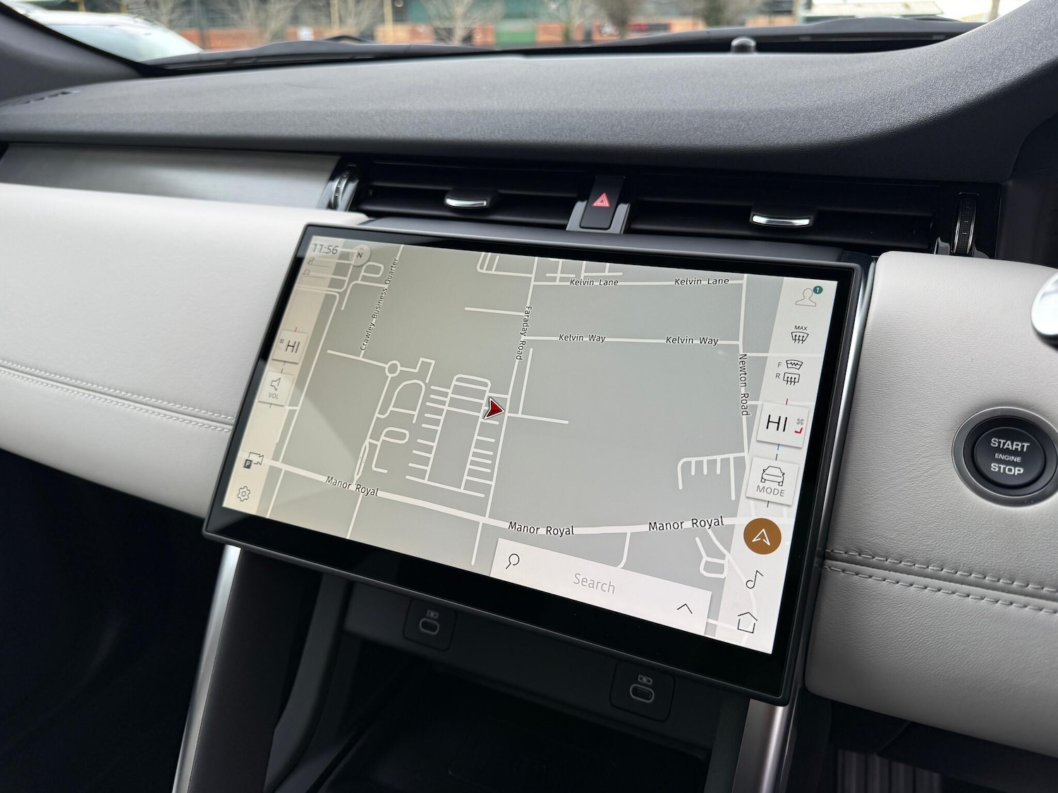 Used Land Rover Discovery Sport 2024 for sale - 77523856: Photo 5