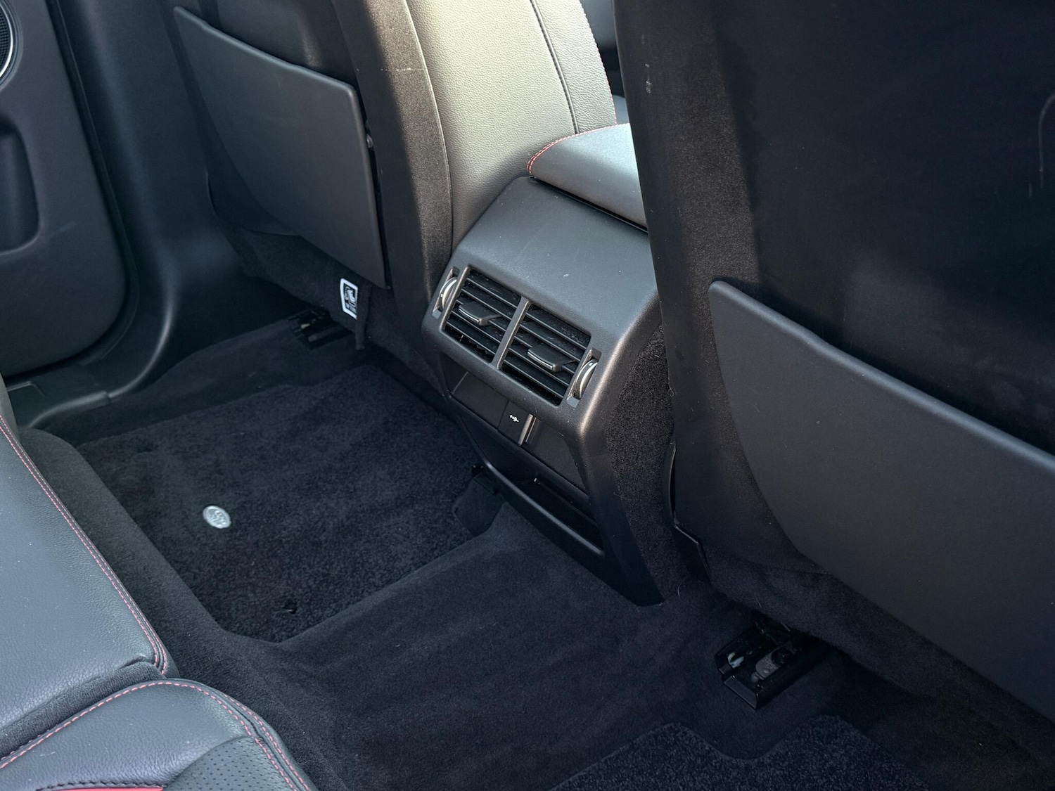 Used Land Rover Discovery Sport 2021 for sale - 77351991: Photo 28