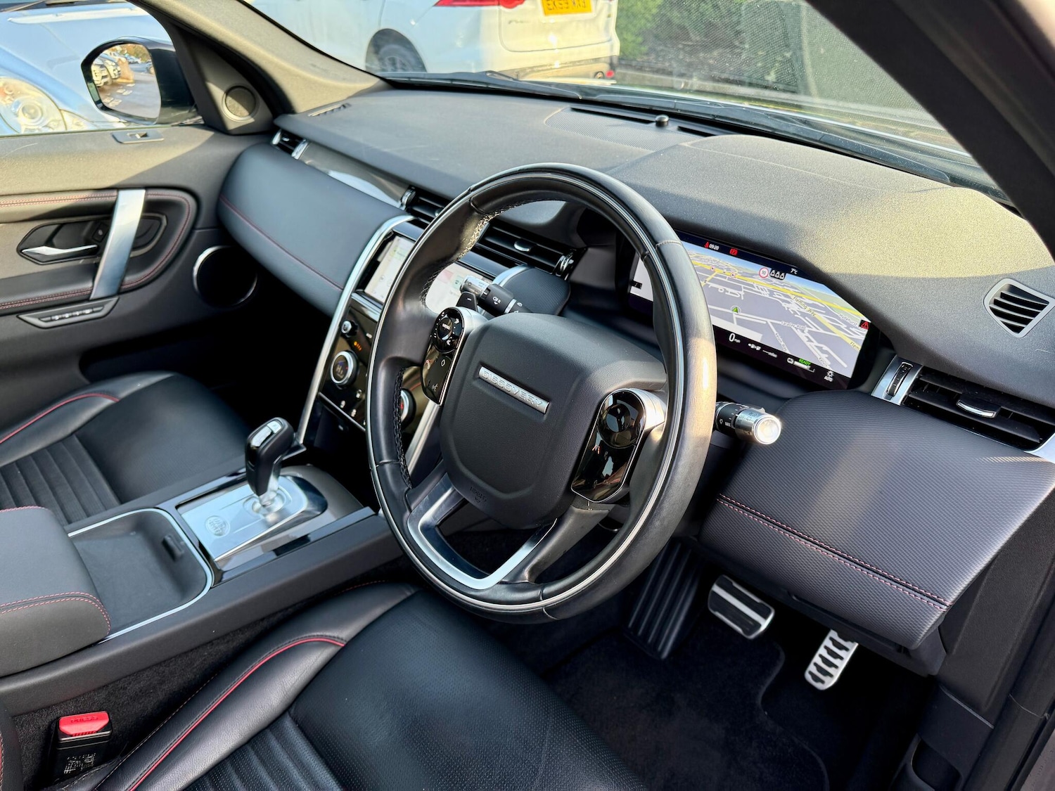 Used Land Rover Discovery Sport 2021 for sale - 77351991: Photo 31