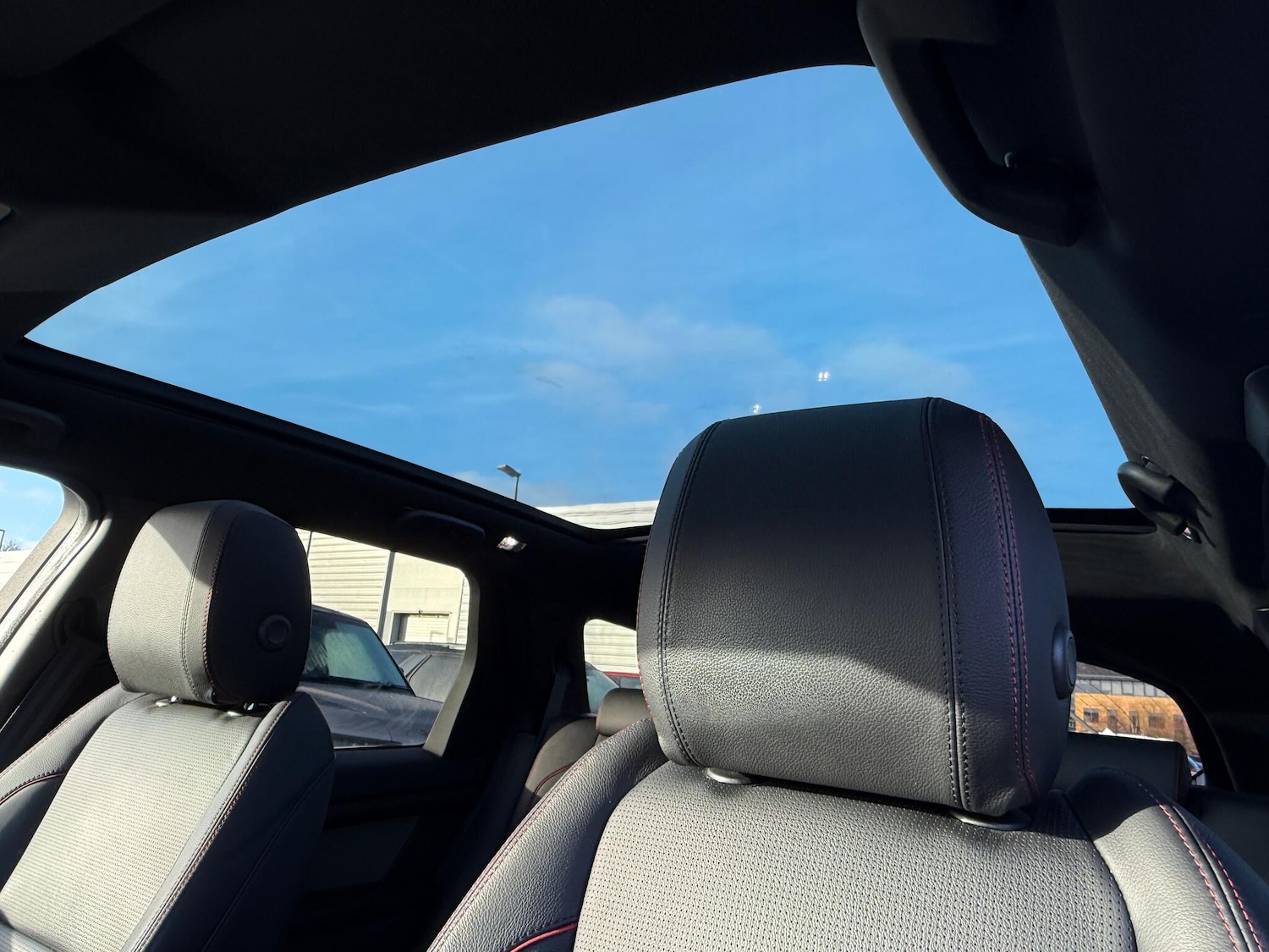 Used Land Rover Discovery Sport 2021 for sale - 77351991: Photo 4