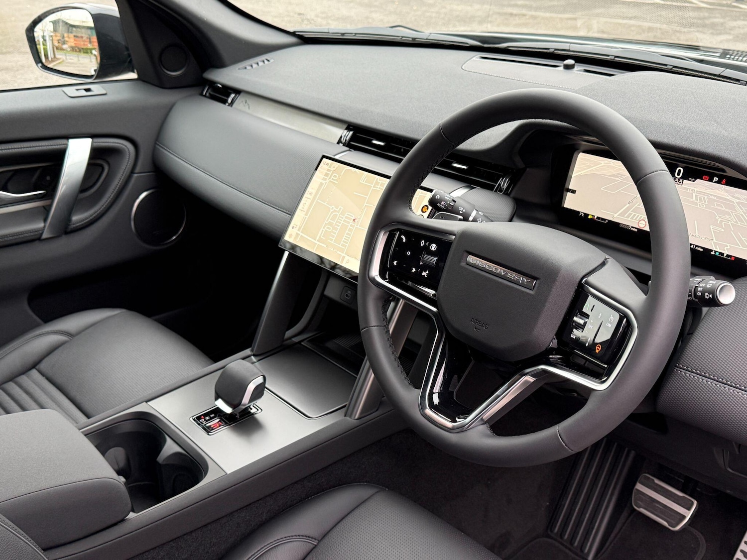 Used Land Rover Discovery Sport 2025 for sale - 77067169: Photo 40