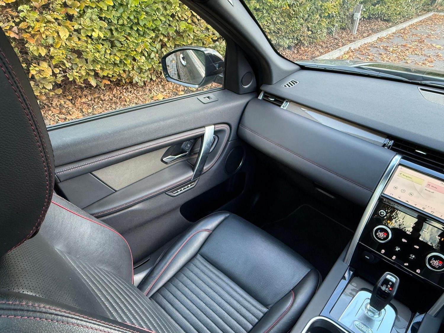 Used Land Rover Discovery Sport 2020 for sale - 76370134: Photo 18