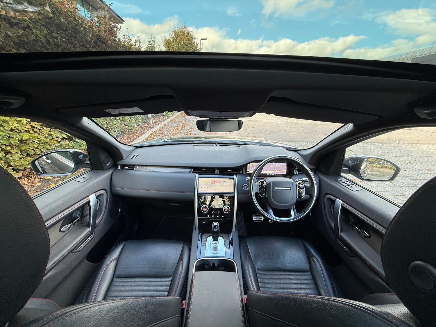 Used Land Rover Discovery Sport 2020 for sale - 76370134: Photo 3