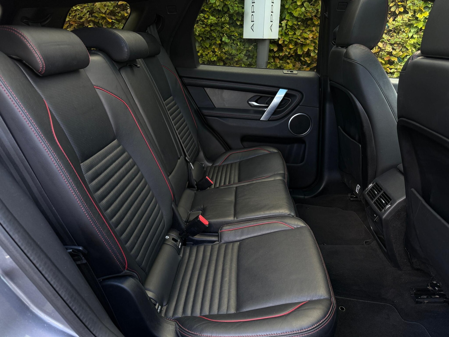 Used Land Rover Discovery Sport 2020 for sale - 76370134: Photo 30