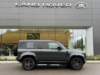 Used Land Rover Defender 2023 for sale - 75769290: Photo