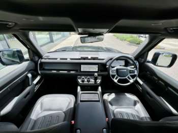 Used Land Rover Defender 2021 for sale - 75139443: Photo