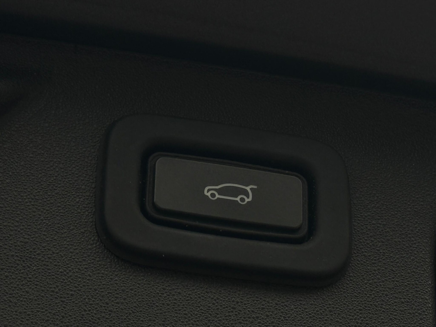 Used Land Rover Discovery Sport 2020 for sale - 76499095: Photo 35