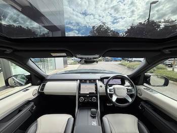 Used Land Rover Discovery 2024 for sale - 75728473: Photo