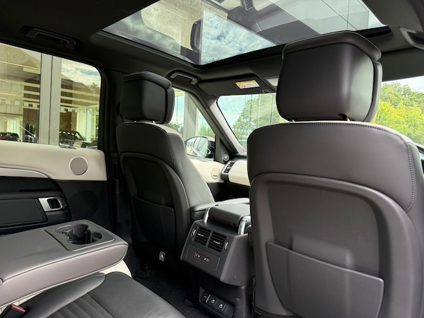 Used Land Rover Discovery 2024 for sale - 75728473: Photo 50