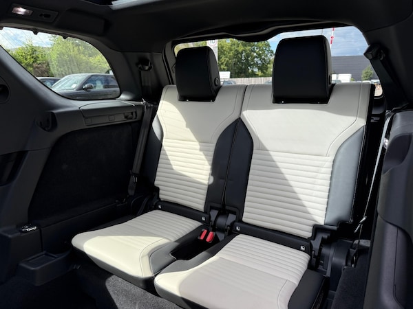 Used Land Rover Discovery 2024 for sale - 75728473: Photo 54